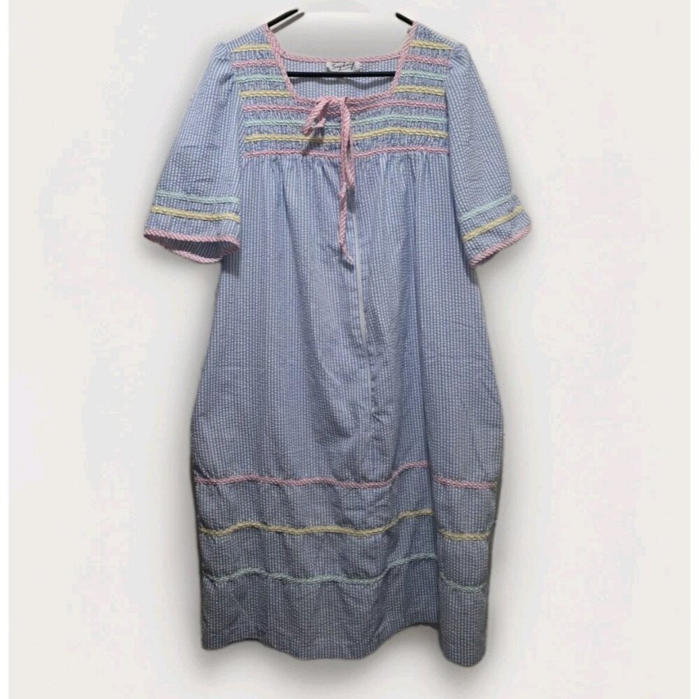 Vtg Styled By Saybury Seersucker Housecoat Sz Small Blue Pastel Stripes Duster
